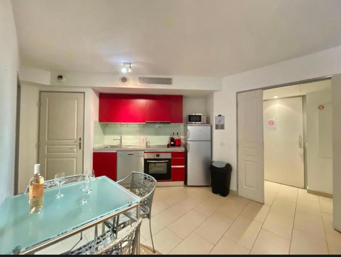 Apartment Vieux Port Cannes